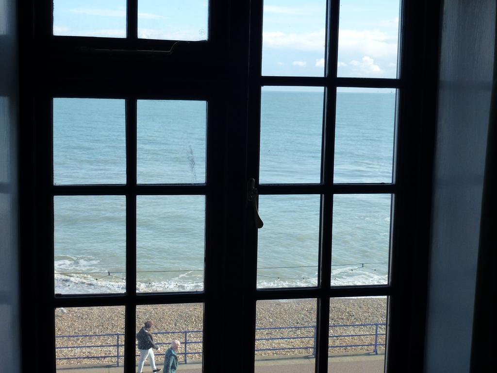 Royal Hotel (Adults Only) Eastbourne Dış mekan fotoğraf