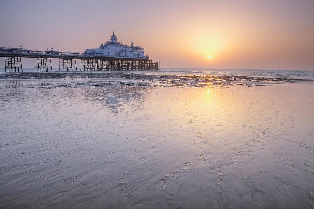 Royal Hotel (Adults Only) Eastbourne Dış mekan fotoğraf