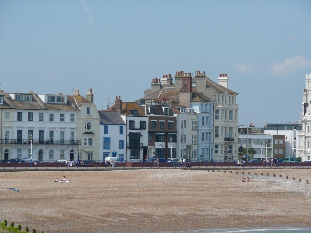 Royal Hotel (Adults Only) Eastbourne Dış mekan fotoğraf