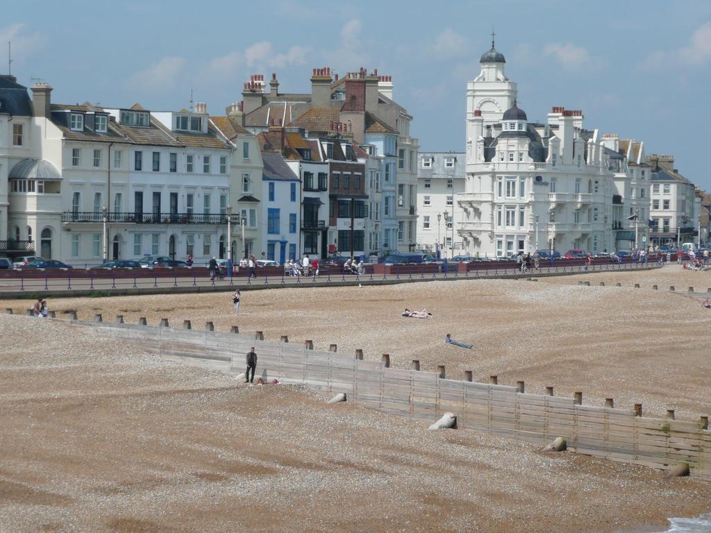 Royal Hotel (Adults Only) Eastbourne Dış mekan fotoğraf